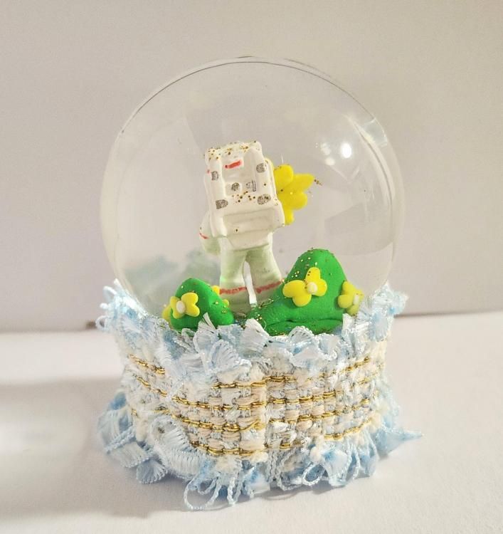 宙の花と待ってる 作：かんみ亭 - スノードーム美術館 ONLINE SHOP