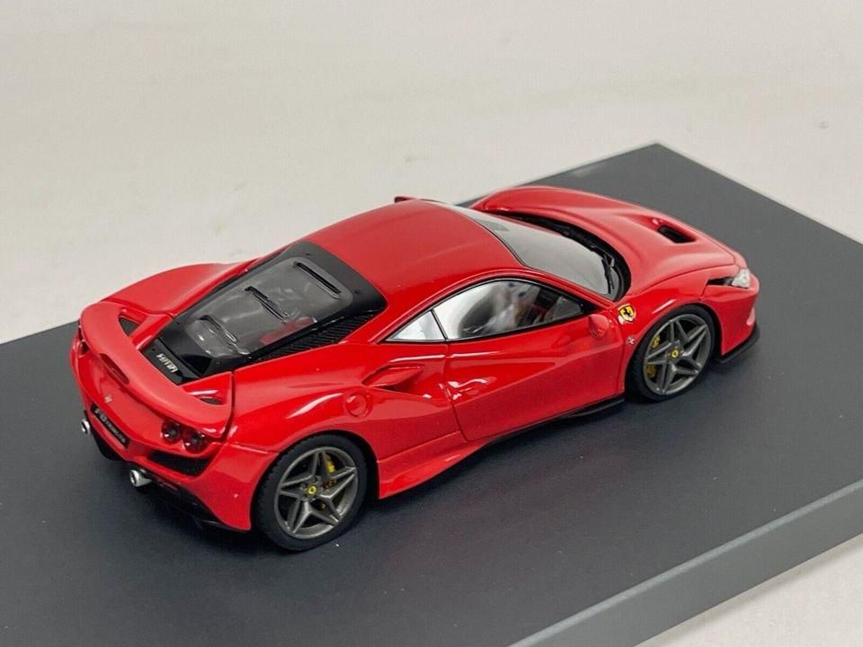 1/43 MR Ferrari F8 Tributo Coupe Red Ferrari owners Edition - 【MR