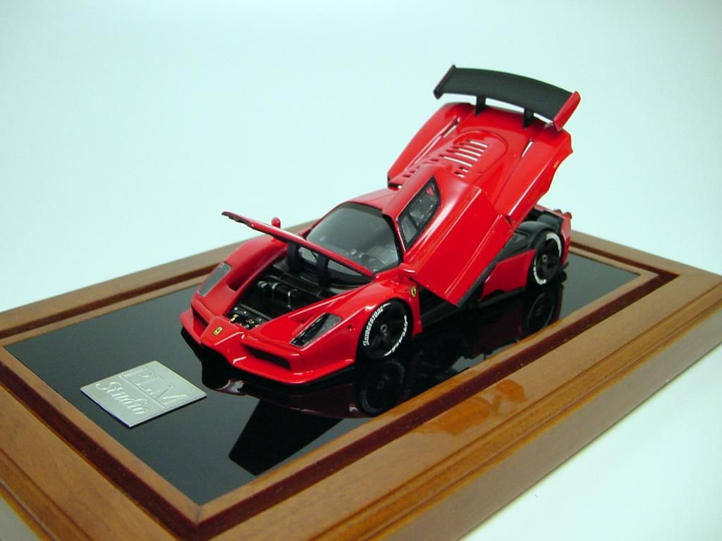 Ferrari Enzo ミニカーレジン製 Amazon.com: Takara Tomy Tomica 11