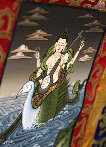 風水開運神仏絵画 弁財天と神の遣い～月光星水を舞う白龍白蛇 sunsui様