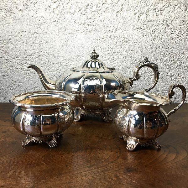 イギリス製シルバープレートティーポットセット 高級感溢れるティー