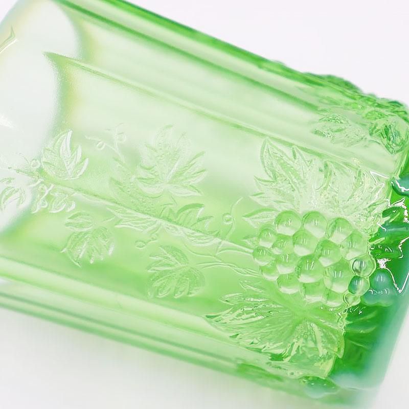 大正昭和初期 アンティーク緑ガラスコップ 和風ヴィンテージ