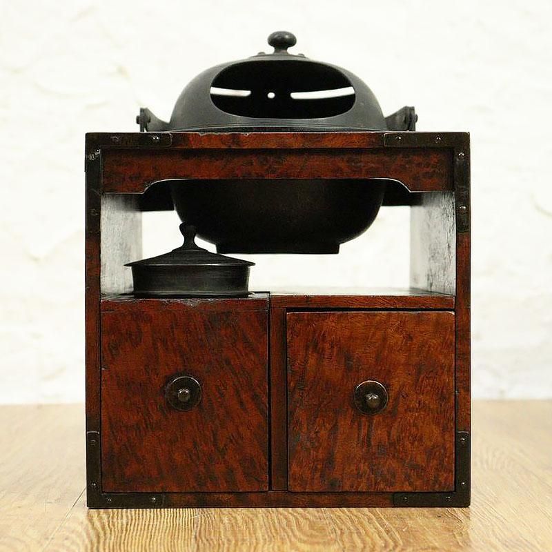 希少 小引出し付き 煙草盆 喫煙具 煙管 大名道具 日本の道具 昔の