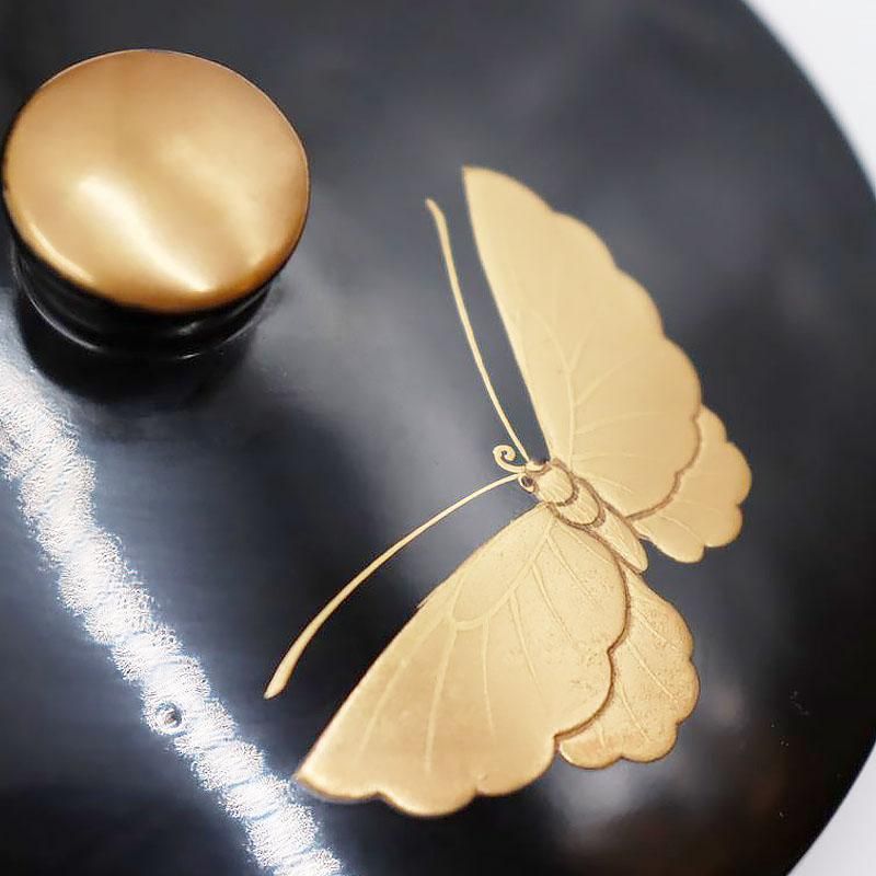 骨董品 螺鈿蒔絵黒塗り茶托 金巻絵茶托 Traditional Japanese 骨董品