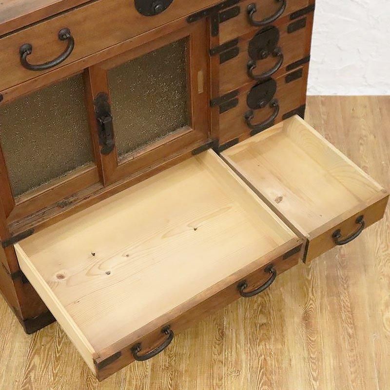 明治時代後期の杉製帳場箪笥｜幅75.5奥行37高さ73｜繊細な収納家具