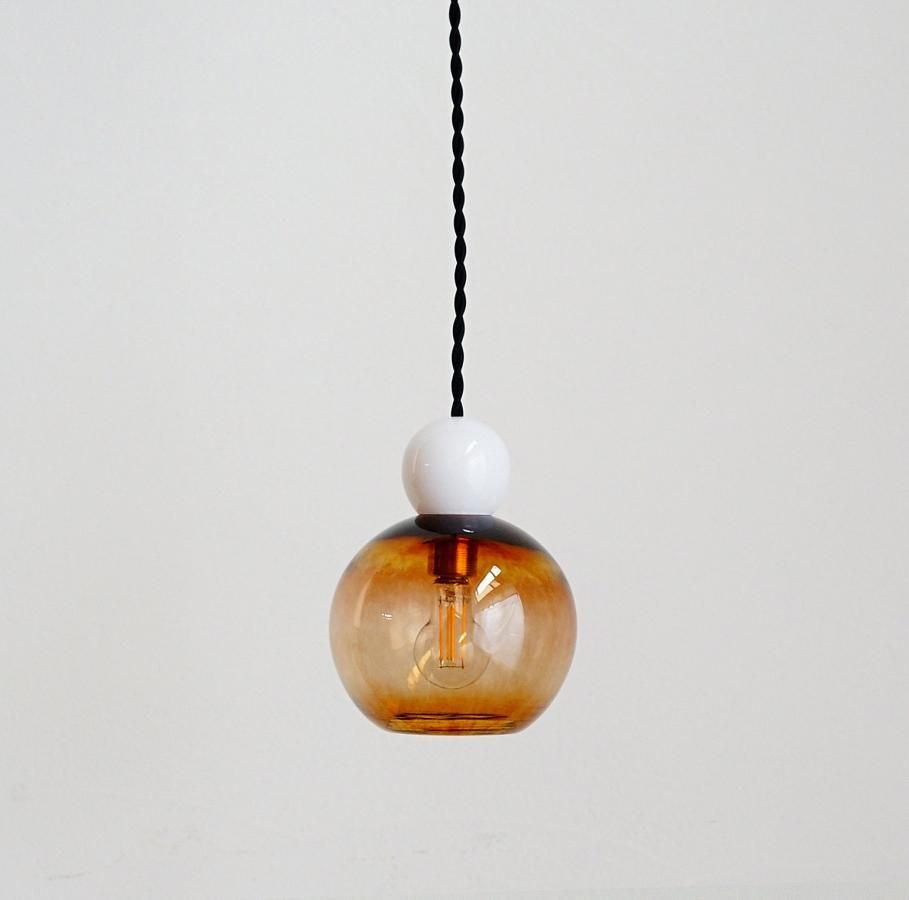 KANADEMONO かなでもの 吹きガラス ペンダントライト まっ き ー