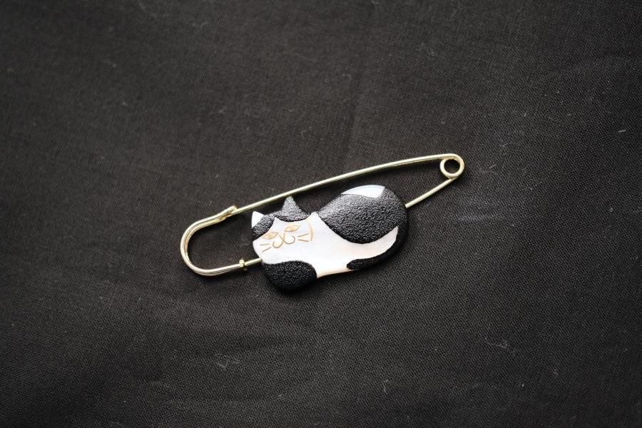 Classic ko | Cat classico Uピンブローチ - c a b i n e t