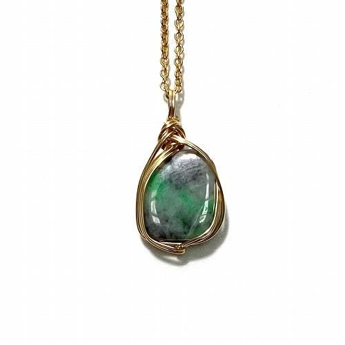 糸魚川翡翠(小滝産) ペンダント/ピアス 14kgf 】 国産 天然石 糸魚川産