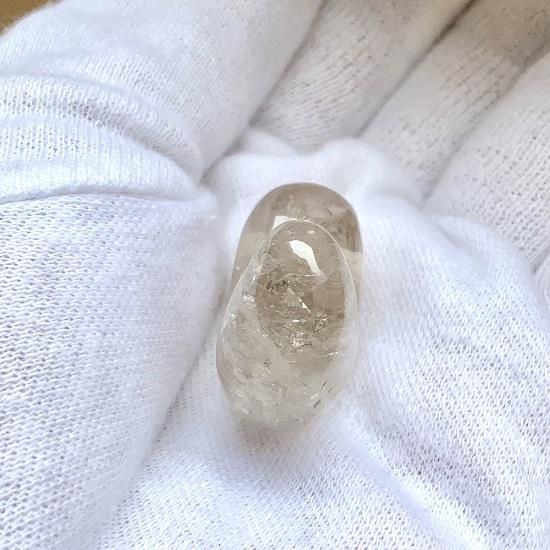 ✳国産天然石*最強パワー‼️100.000円以上の勾玉 黒平鉱山水晶 抜群の