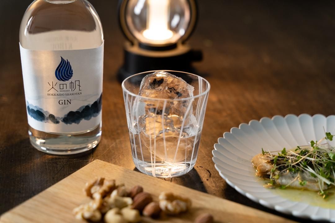 サントリー有田焼ボトル『牡丹と小鳥』岱山特級 未開封の液漏れ送料