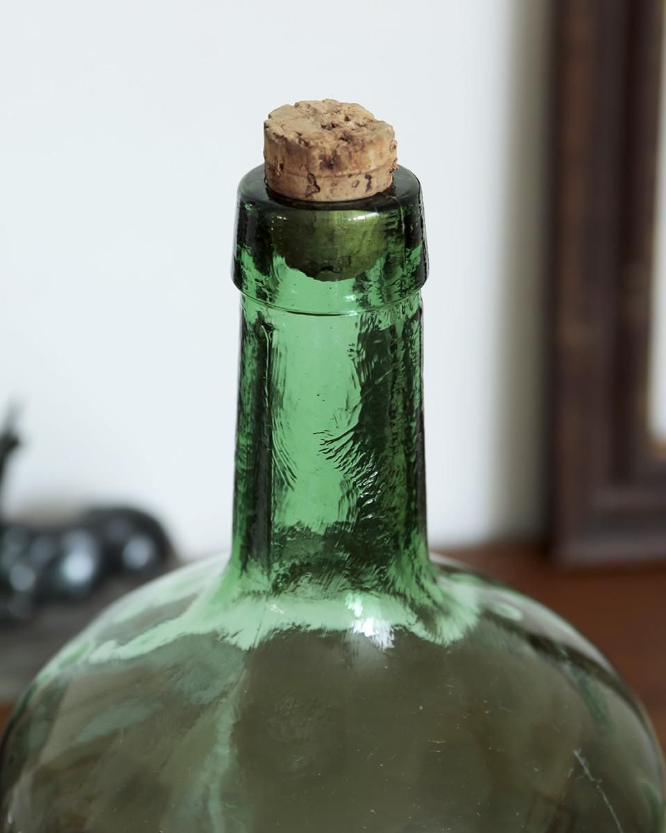 古い大きなガラスボトル デミジョンボトル グリーンの瓶 大きな瓶