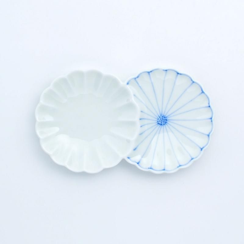 菊割 小分菊皿 | 磁器製ディップ皿 - 有田焼のまるぶんオンライン