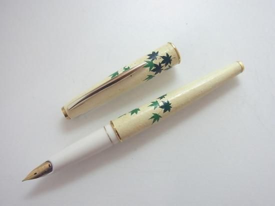 パイロット 革巻き万年筆 紅葉 - PEN-LAND(ペンランド)|新品万年筆