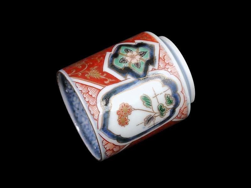 古伊万里 色絵 窓絵 岩に東屋 笹に花の図 蕎麦猪口 351AS-fbmr 古