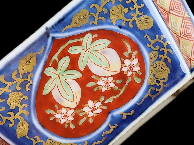 大聖寺伊万里 金襴手 桃に柘榴 大樹に欄干図 四方角向付