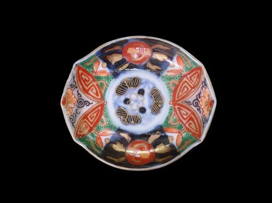 古伊万里兜皿花籠図柄無傷 古伊万里兜皿花籠図柄無傷