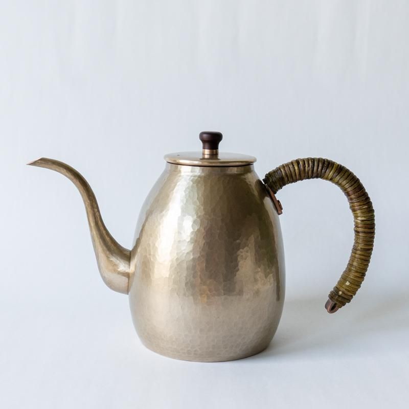 受注】富貴堂 / 直火用ポット1.1L（金色） - RHINES