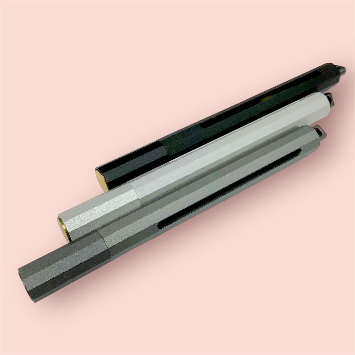 ANTOU（アントウ）ボール・ペンCミニ／マルチ・アダプタブル・ペン