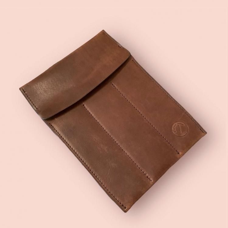 Pen and message. オリジナルペンレスト兼用万年筆ケース ダグラスⅡ