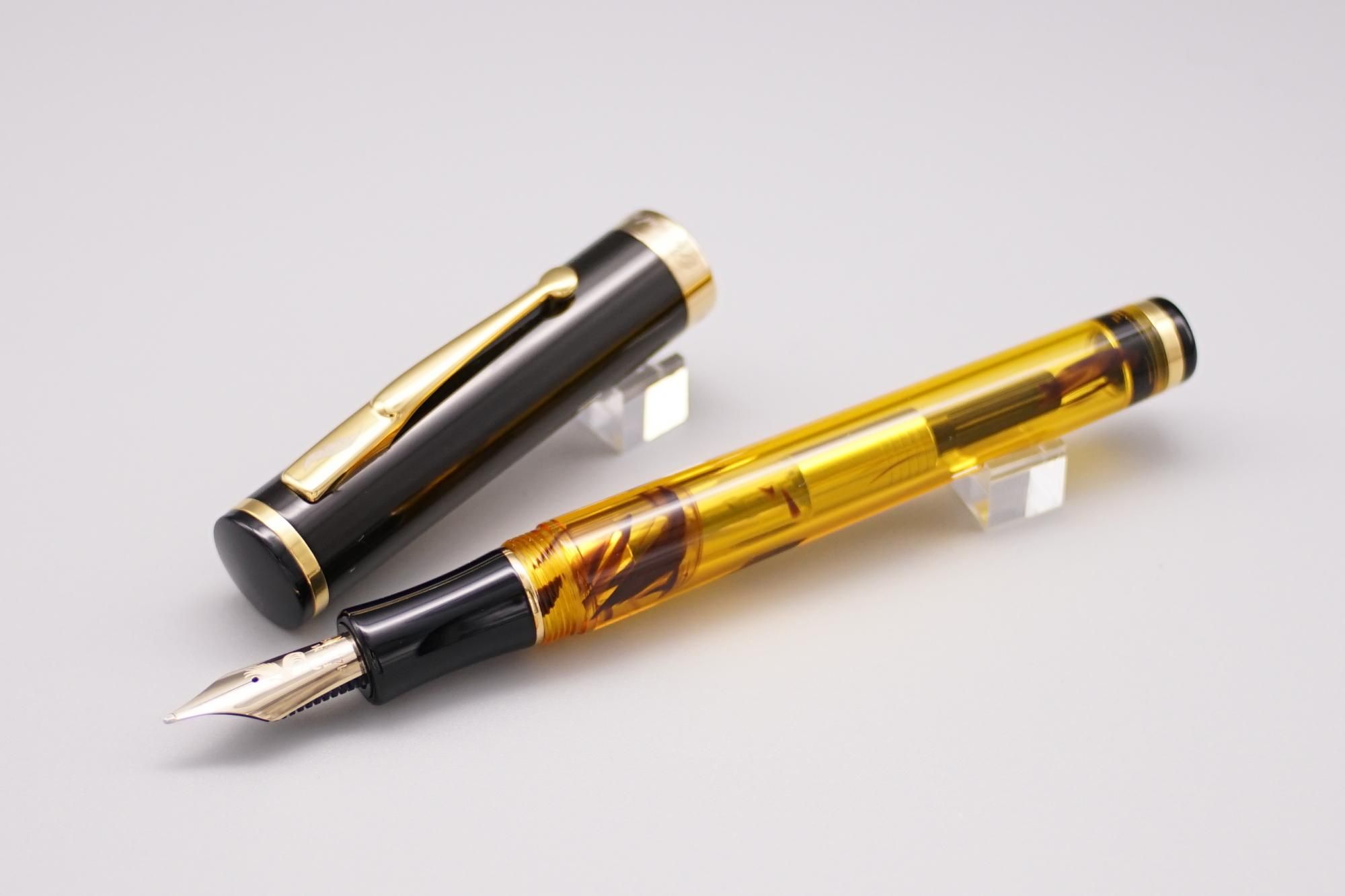 Pen and message. オリジナルContinental 14K万年筆 Pen and message