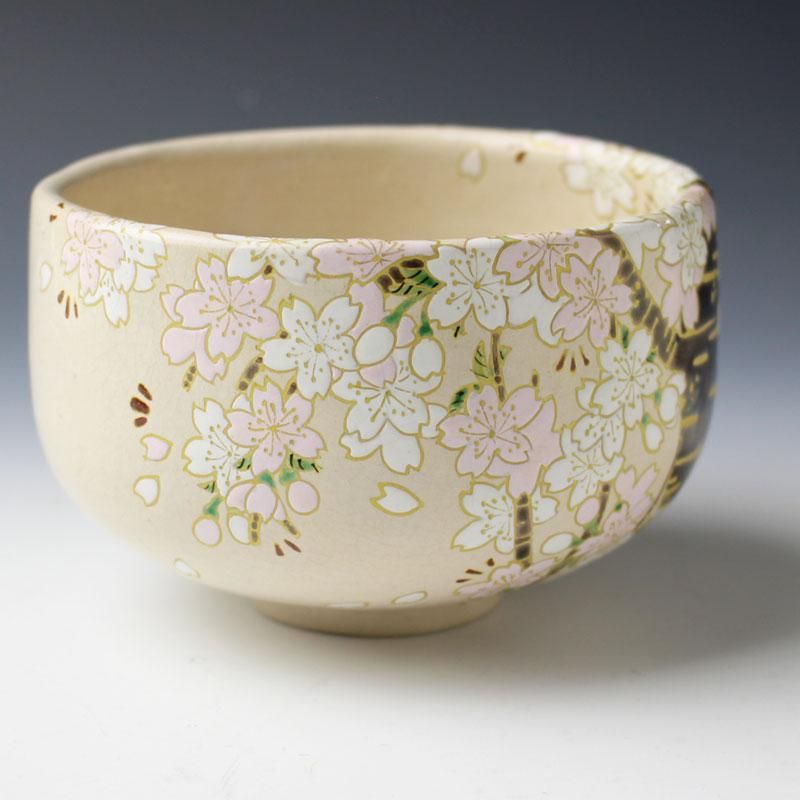 美しい古美術◇蔵から釉薬の垂れがある焦げ茶色の抹茶茶碗