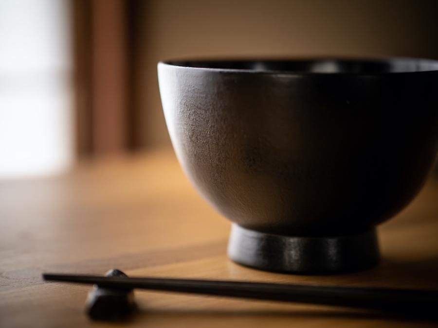赤木明登】｜ 蕎麦椀・黒 ～Online Shop｜紅椿それいゆ～