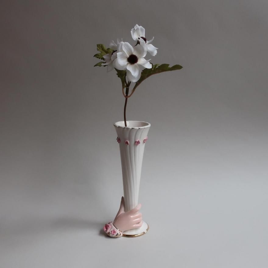 Vintage 1960s Ceramic Lady's Hand Motif Flower Vase (B353