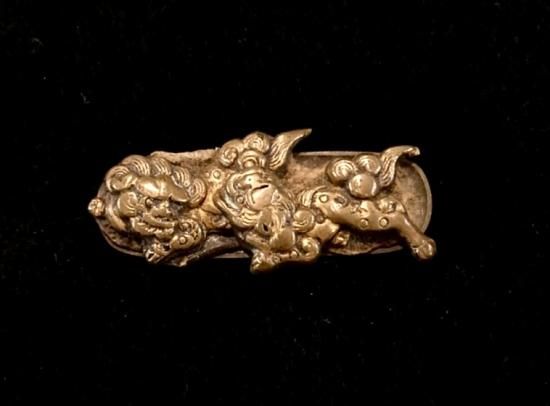 獅子銀金具煙草入れ金具骨董古美術