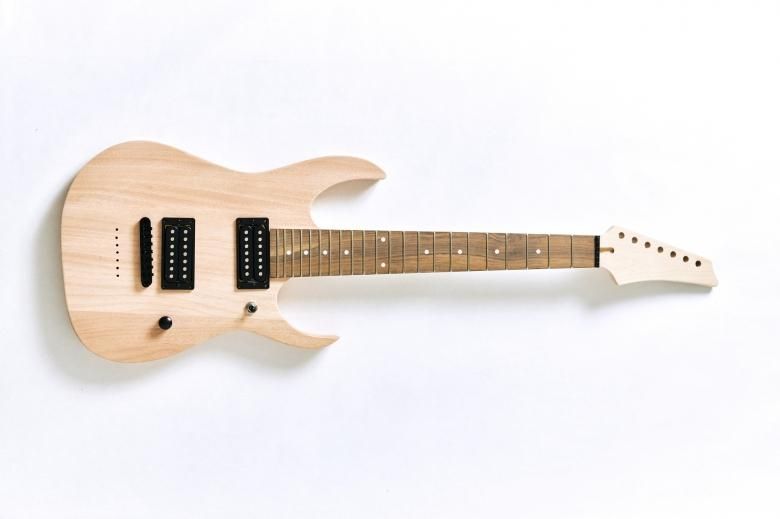 7弦】マホガニー×ローズ指板 裏通しチューンオーマチック【DIYギター