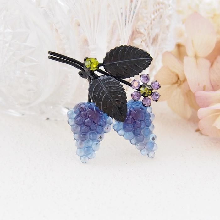 オーストリア AUSTRIA 葡萄 フルーツガラス ブローチ