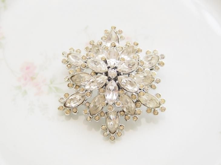 ジョージさん専用シャネル ヴィンテージ 雪の結晶 ブローチ 稀少美品