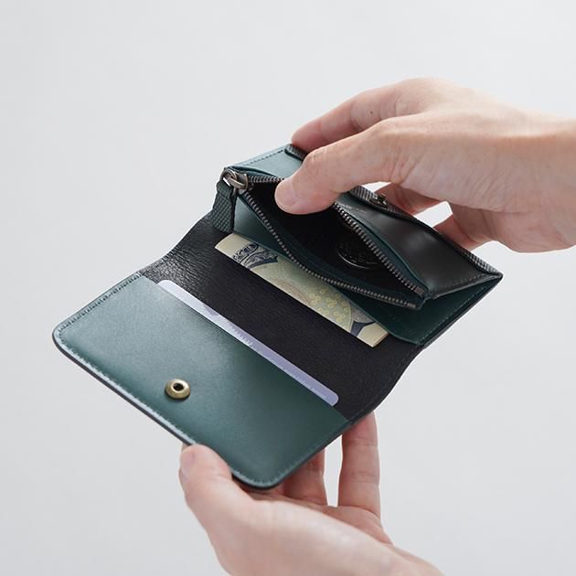 POSTALCO（ポスタルコ）｜Crossgrain Leather Mini Wallet - バッグ