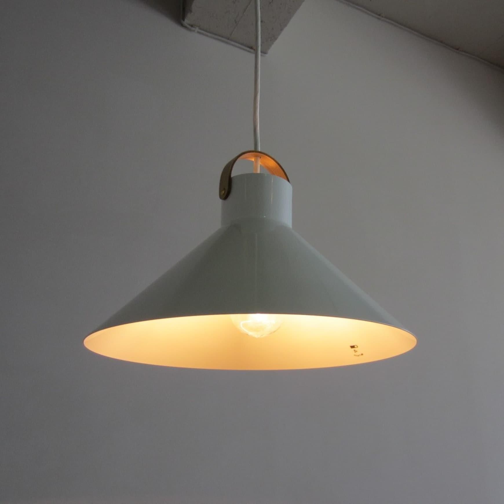 CLASKA（クラスカ）｜アトリエランプ ホワイト - 家具 - ランプ - 女性