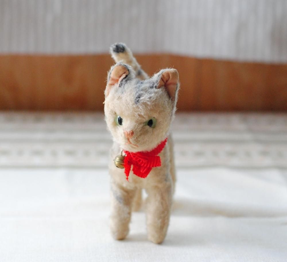 ドイツ ヴィンテージ ねこのぬいぐるみ 1950年代