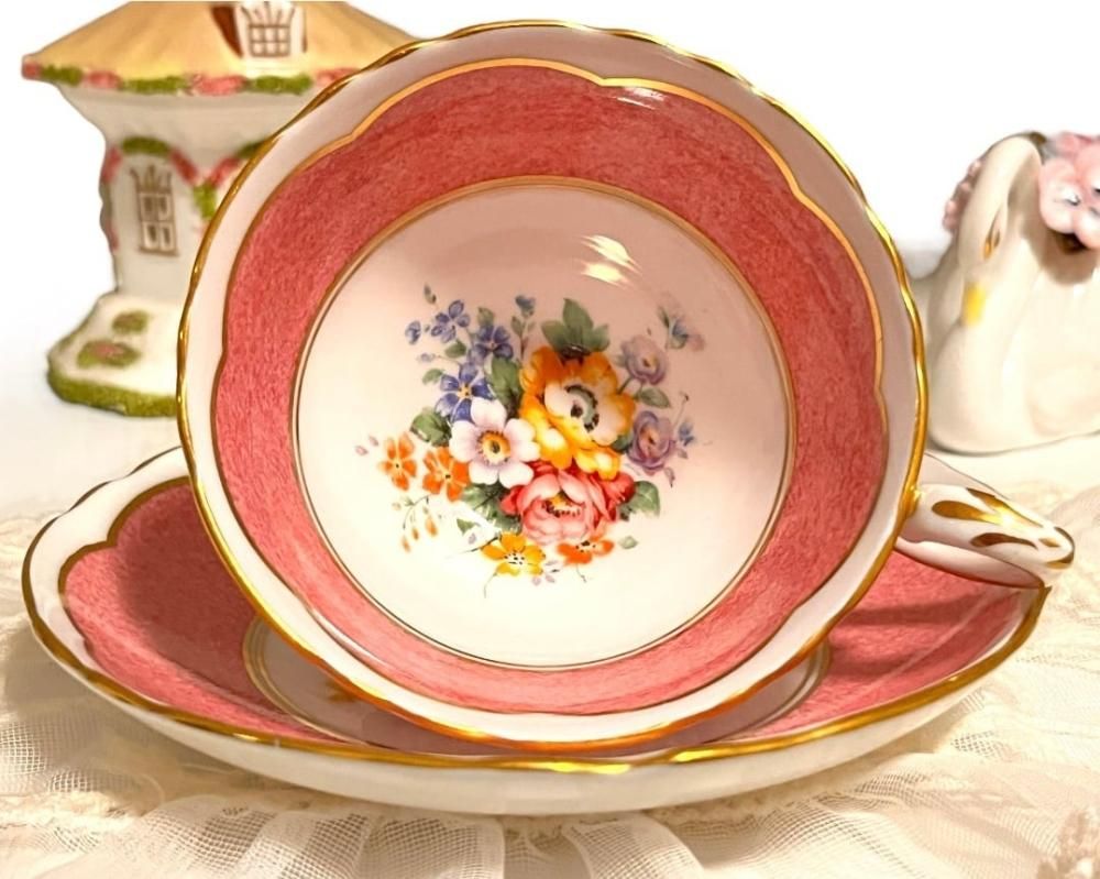 英国製アンティーク クラウンスタッフォードの花柄ティーセット