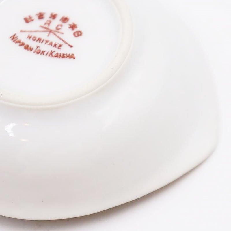 美品、明治、大正時代の乳白色大皿 美品、明治、大正時代の乳白色大皿