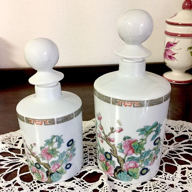 フランス製リモージュ陶器の花柄香水瓶美しき一品