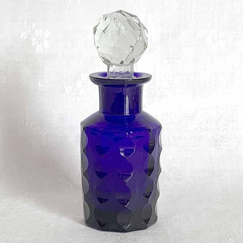 モーゼル 花瓶 モーゼル 花瓶 鹿 モーゼル Moser 鹿の細密彫刻