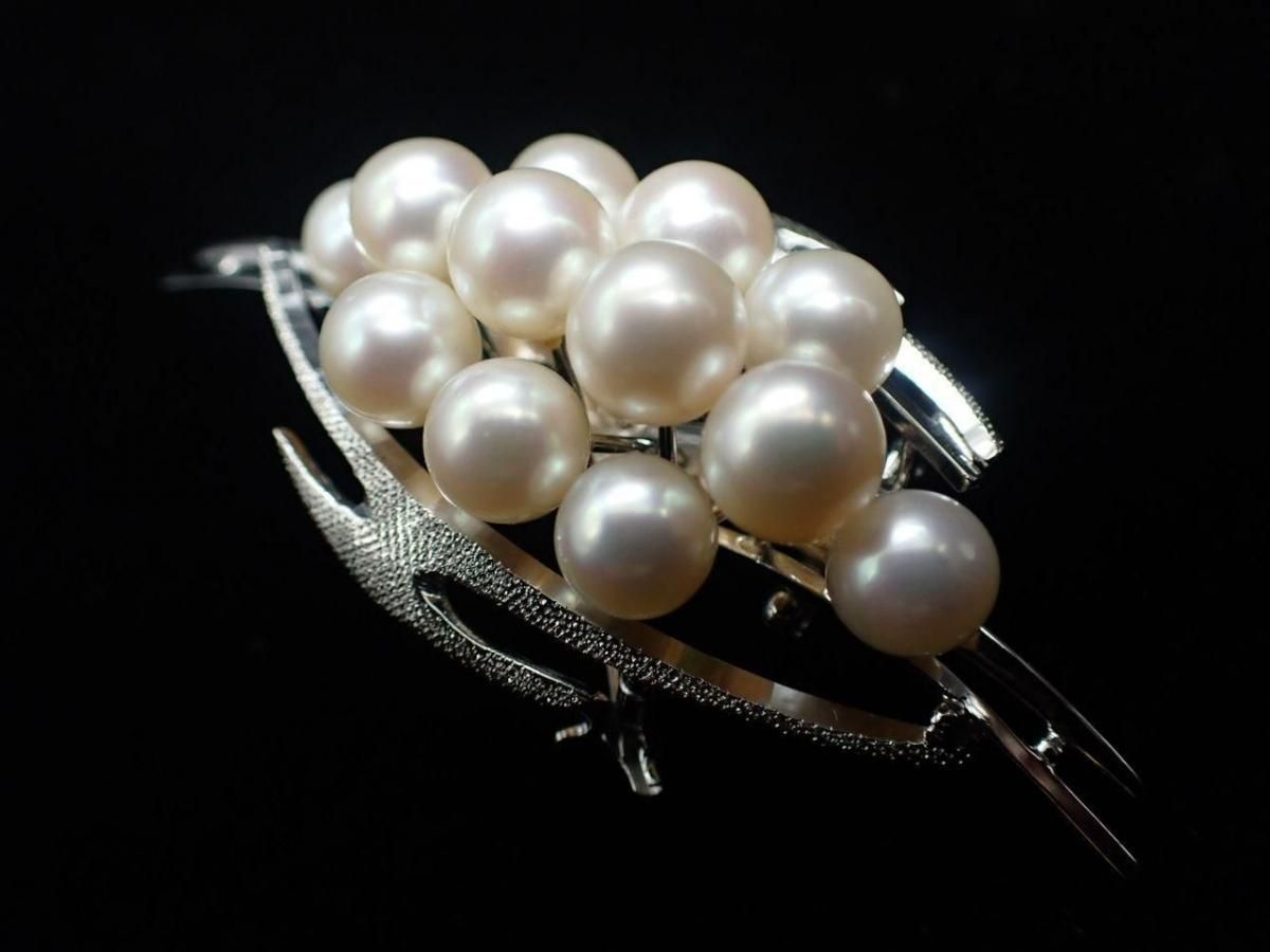昭和あこや真珠12珠金彫ブローチ