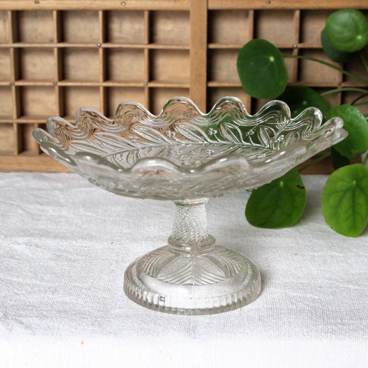 アンティーク フランス ブロカント ガラスのコンポート皿