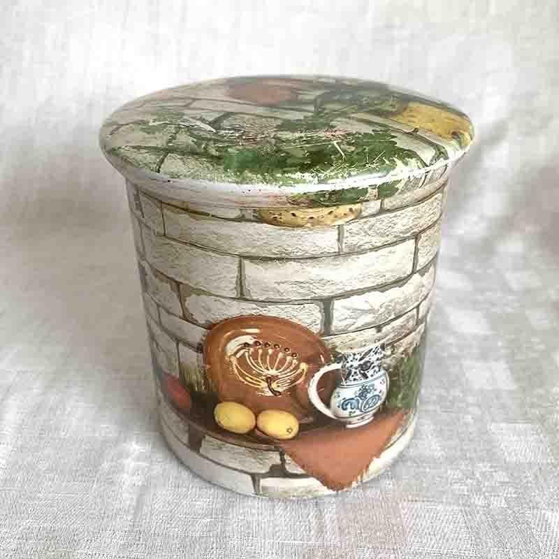 アンティークティン缶・ブリキ缶特集｜レトロ雑貨・ヴィンテージ缶一覧