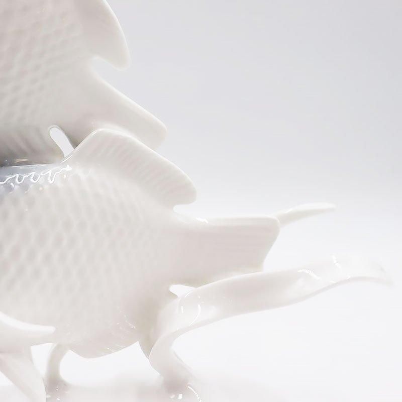 希少なノリタケボーンチャイナの魚置物