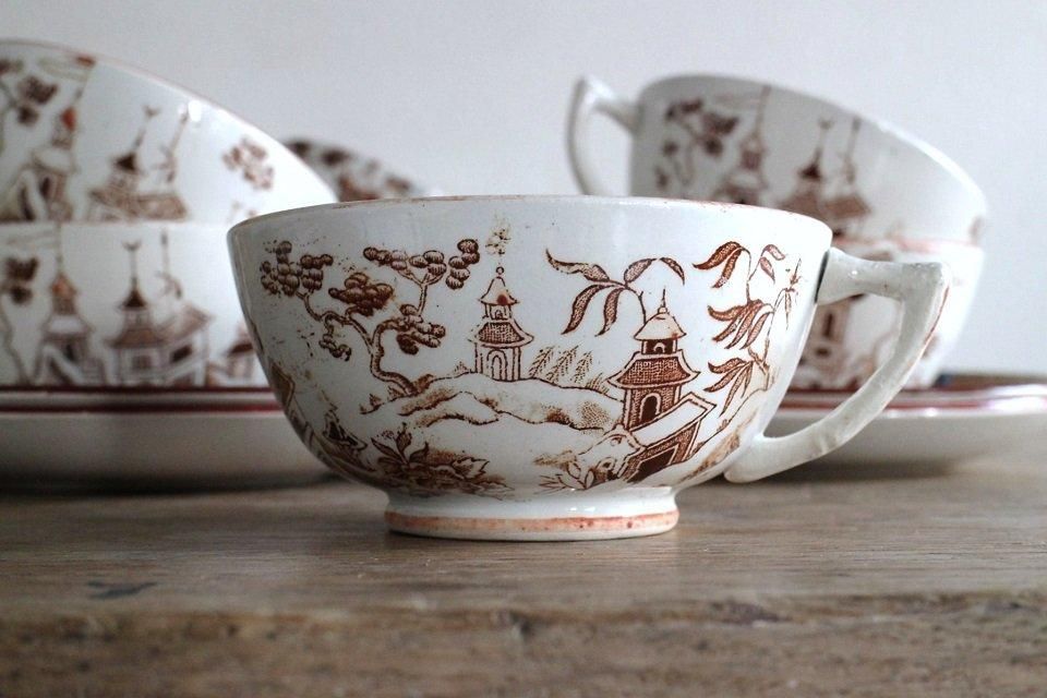 フランス製アンティーク サルグミンヌのカップ＆ソーサー