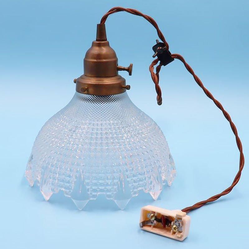 昭和初期のアールデコ電笠 繊細なランプシェード