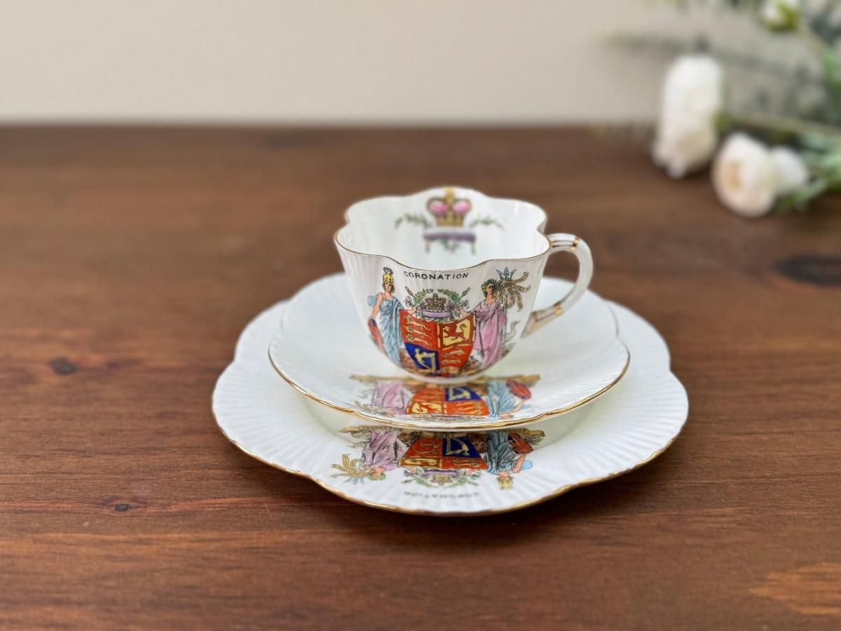 アンティーク ティーカップ／コーヒーカップ｜英国・北欧ヴィンテージ