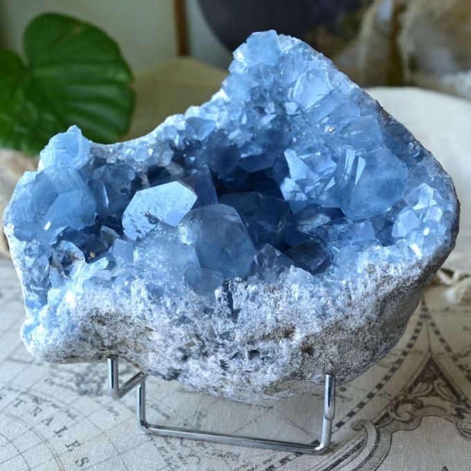 セレスタイト・クラスター・ジオード Blue Cave マダガスカル産 3.2kg