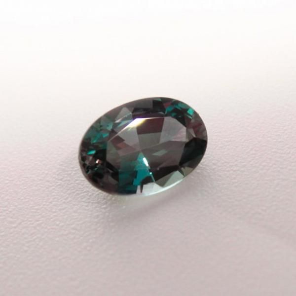 ブラジル産アレキサンドライト AX 0.76ct GIA鑑別書付