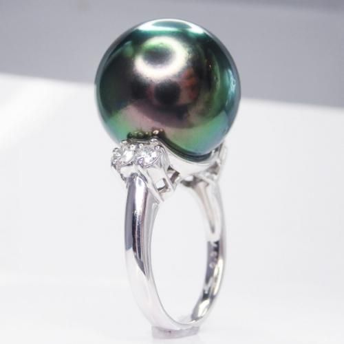 Pt900 オーロラピーコック黒蝶真珠 ダイヤモンドリング 17mm D 0.37ct