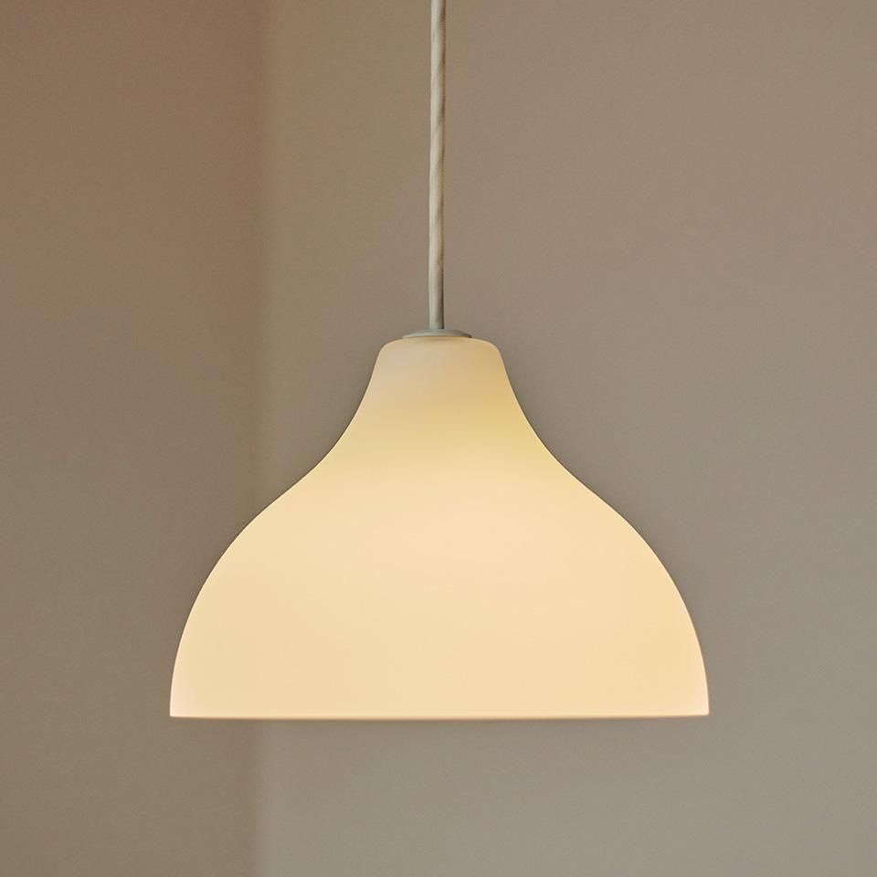 中村好文・ペンダントライトPERA（ペラ）｜低座の椅子と暮らしの道具店