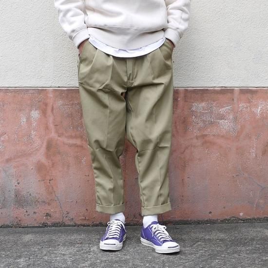 Custom made 2tuck PT - MODESTY INDUSTRY